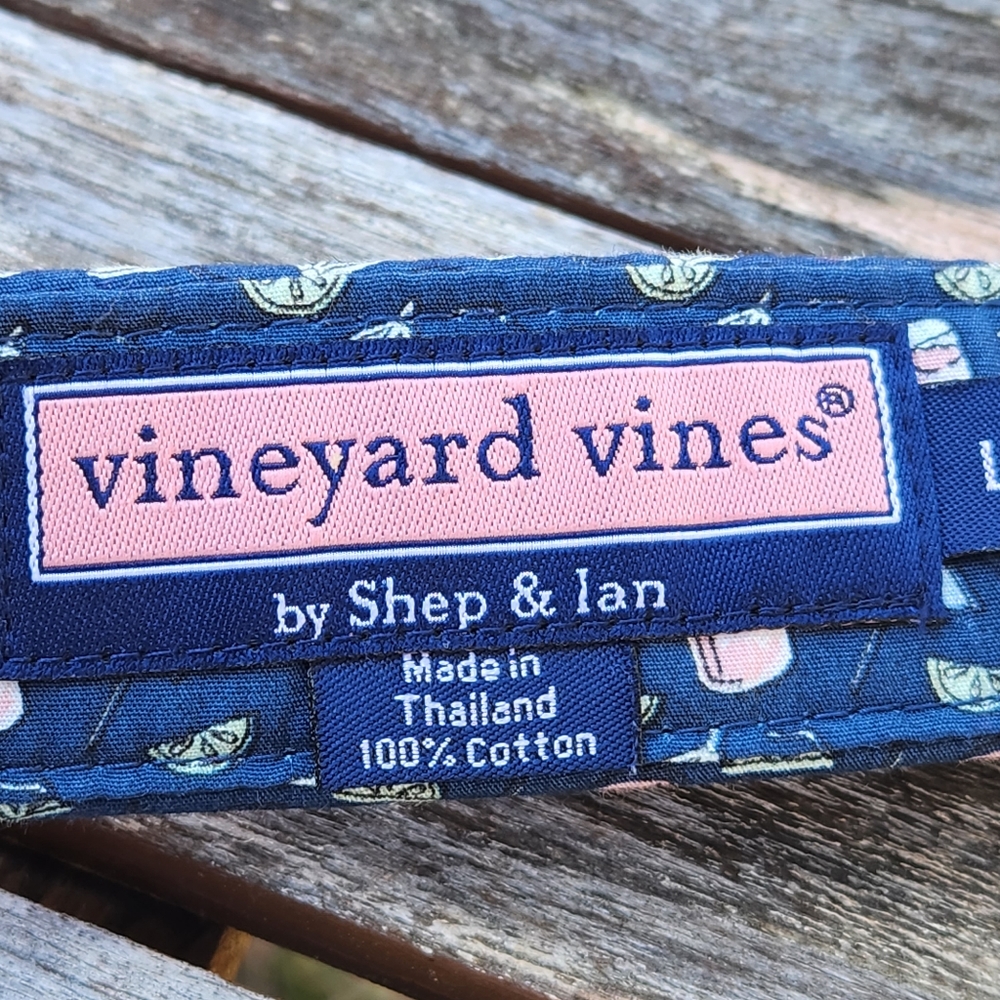 Vineyard Vines D-Ring Belt Beach Umbrellas and Drinks L - Picture 4 of 4